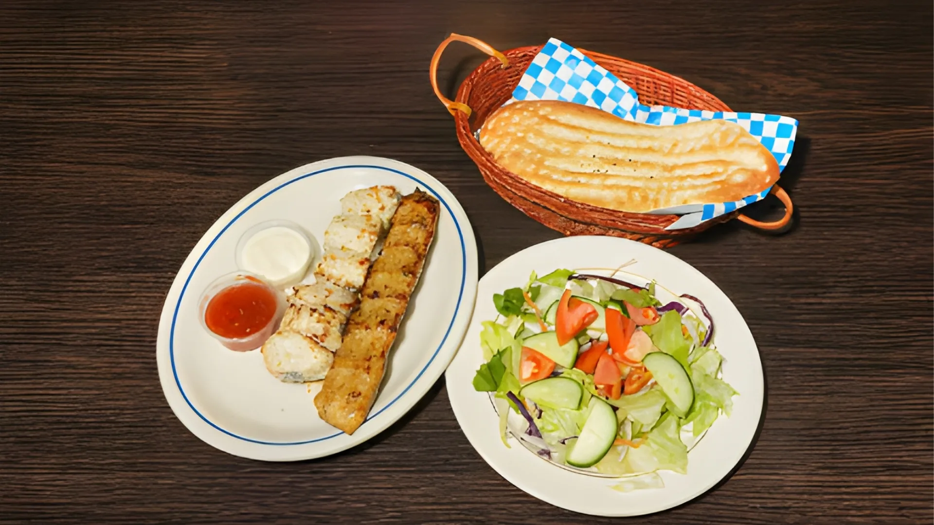 Chicken Sultani with Salad & Naan