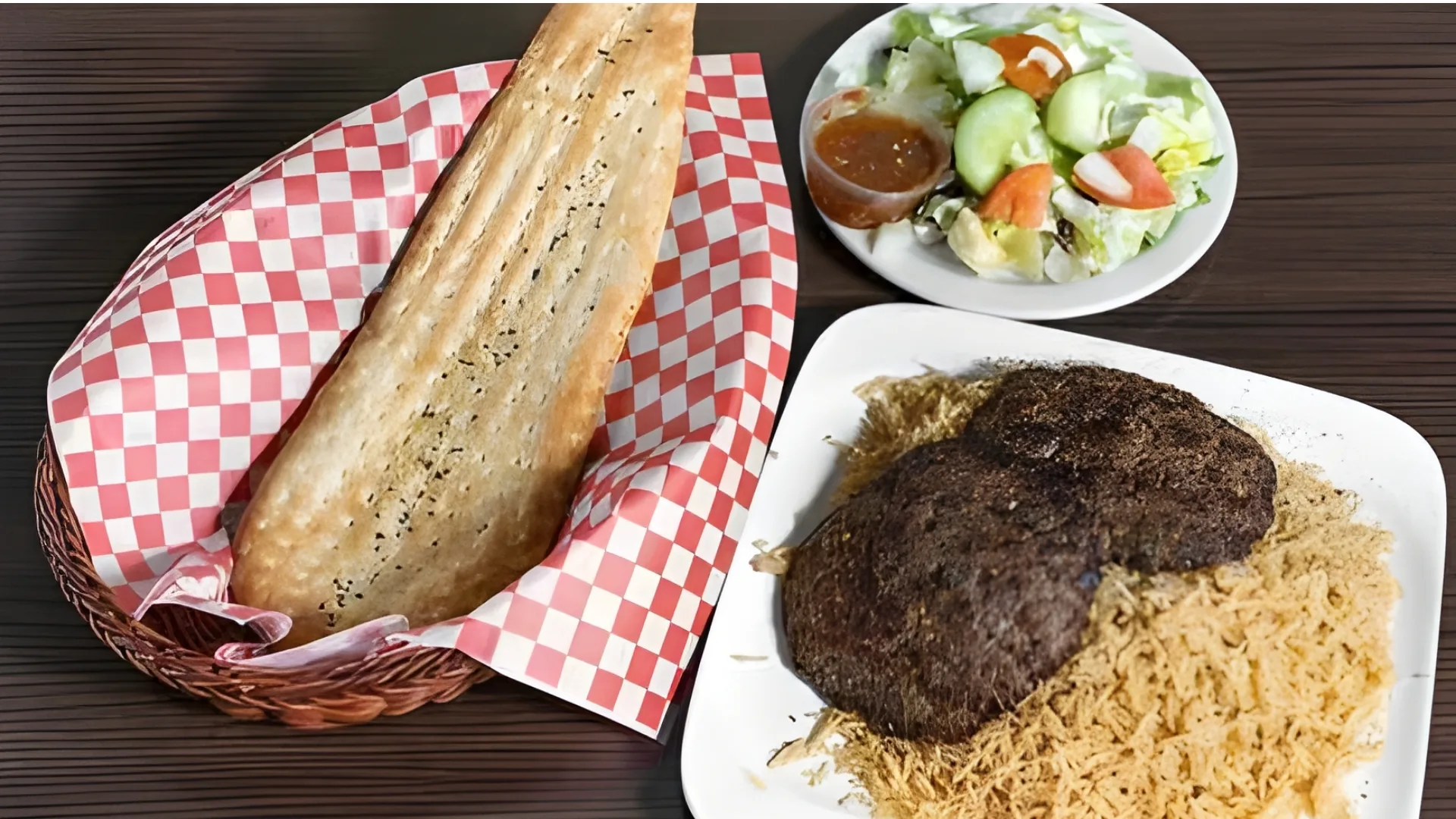 Chaplee Kebob with Salad & Naan