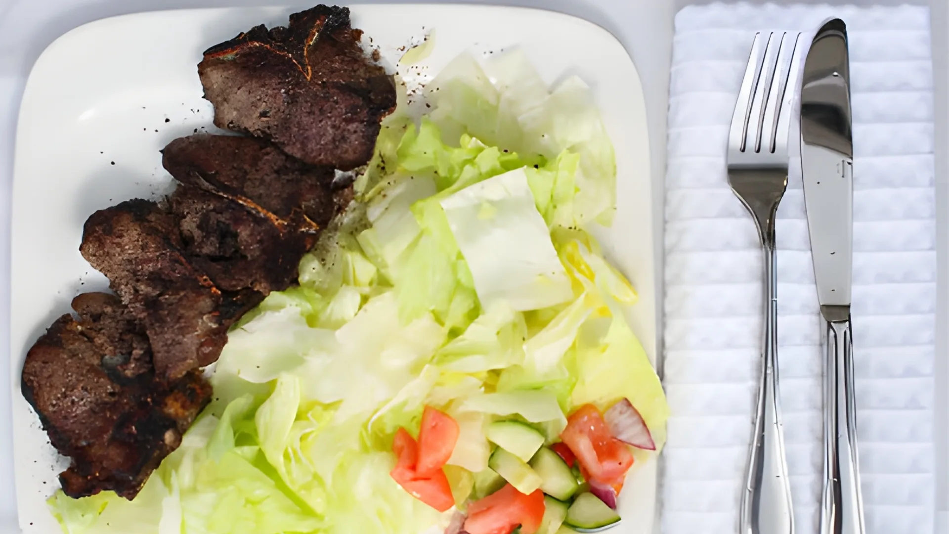 Lamb Chops with Salad & Naan